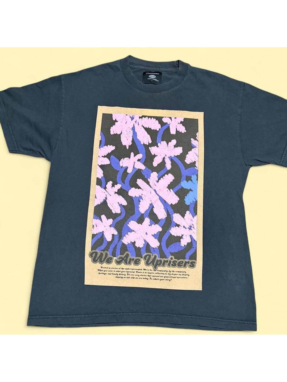 Uprisers@World We Are Wusers Floral T-Shirt — Size L - 0479